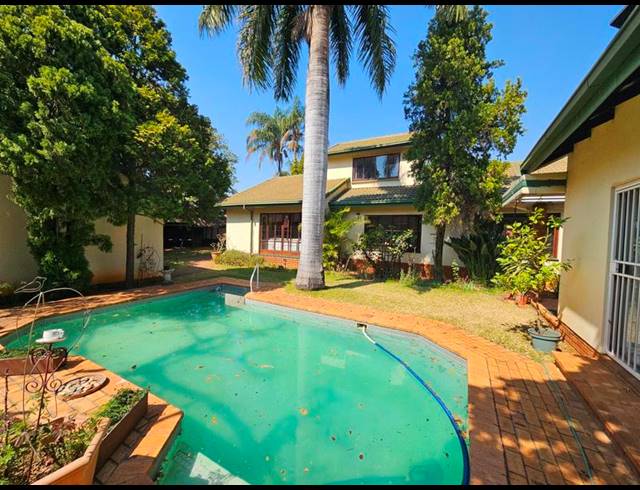 4 BEDROOM HOUSE FOR SALE IN MAGALIESKRUIN